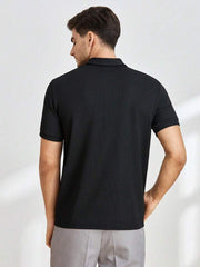 BLACK KNITTED ZIPPER POLO.
